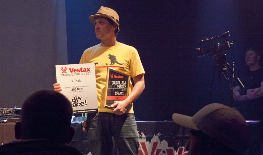Review: Vestax Digital DJ Battle 2011 + QBert / DJ Unkut Showcase
