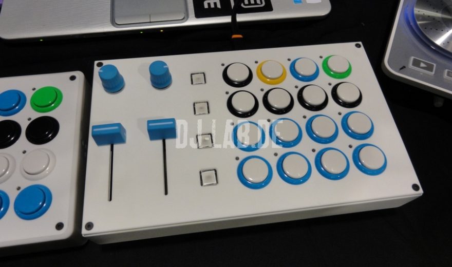 Video: DJ Techtools Midifighter Special Edition, NAMM 2012
