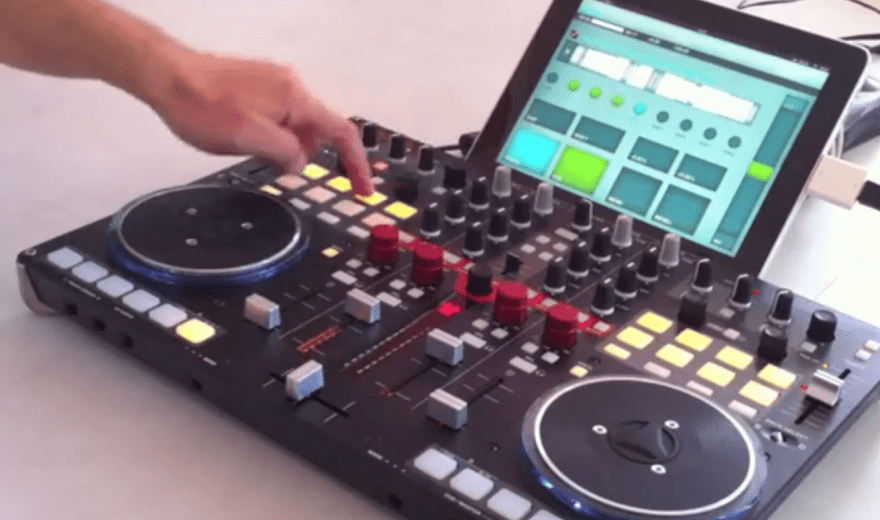 DJ-Player App: Ersetzt das iPad nun den Laptop ?DJ-Player App: Replace your Laptop with an iPad ?