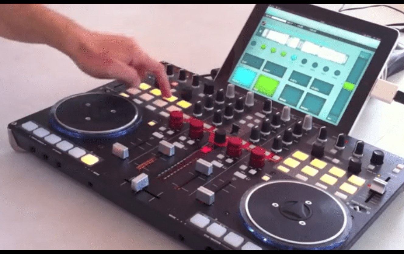 DJ-Player App: Ersetzt das iPad nun den Laptop ?DJ-Player App: Replace your Laptop with an iPad ?
