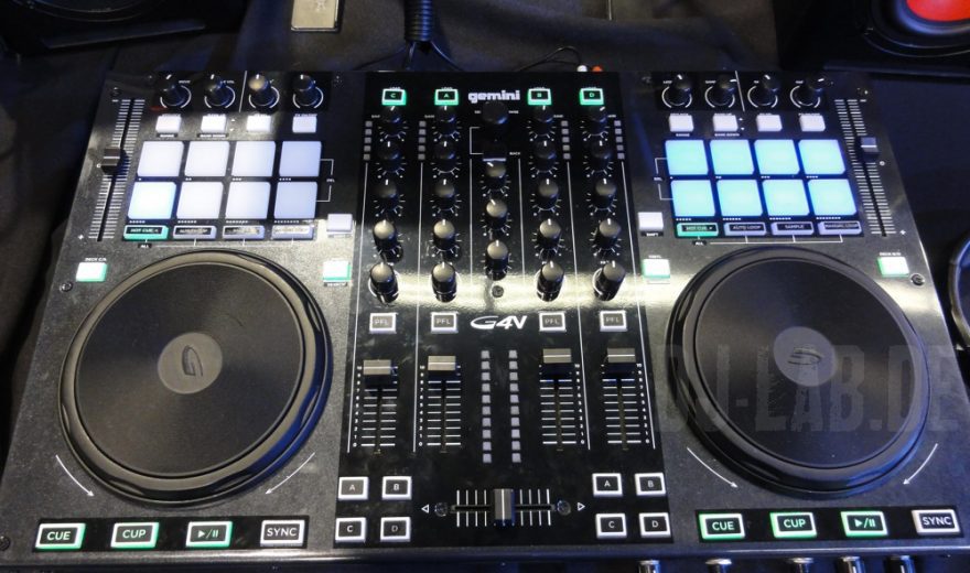 NAMM 2013: Gemini G4V - 4-Deck DJ-Controller für Virtual DJNAMM 2013: Gemini G4V – 4-Deck DJ-Controller for Virtual DJ