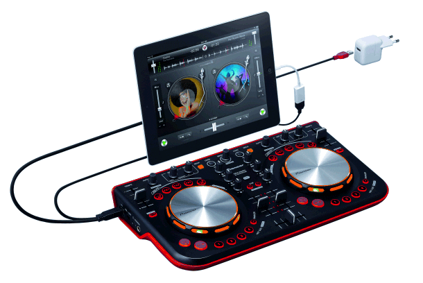Pioneer DJC-WeCAi: Ein Y-Verbindungskabel zwischen DJ-Controller und iPadPioneer DJC-WeCAi: Ein Y-Verbindungskabel zwischen DJ-Controller und iPad
