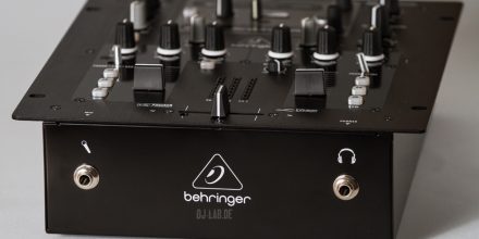 Test: Behringer NOX202 2-Kanal Mixer - Kann ein Einsteiger-Mixer den Scratch-Nerd-Härtetest bestehen?Review: Behringer NOX202 2-channel mixer - scratch-nerd-approved?