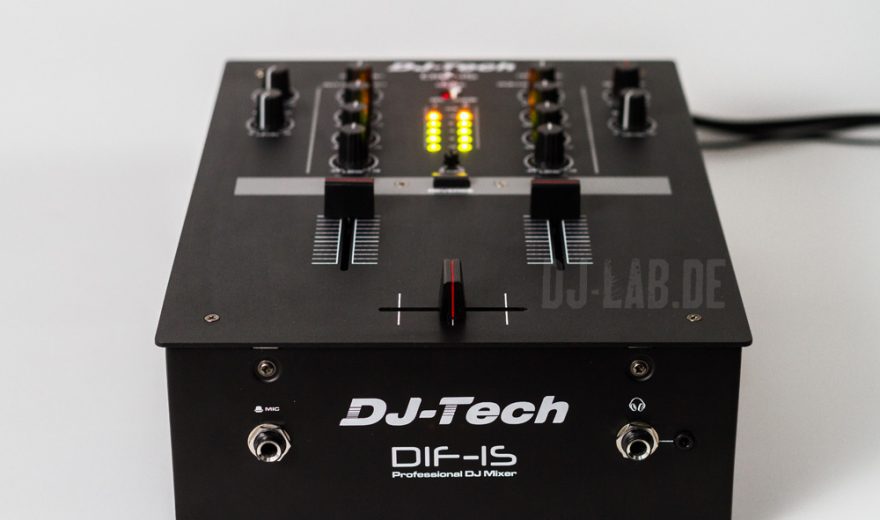 Test: DJ-Tech DIF-1S - Günstiger Battlemixer mit Innofader und DVS-AnschlüssenReview: DJ-Tech DIF-1S - Entrylevel battlemixer with Innofader technology