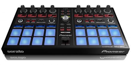 Neu: Pioneer DDJ-SP1 - Serato DJ Add-On Controller für Effekte, Loops und Sampler New: Pioneer DDJ-SP1 - Serato DJ Add-On Controller