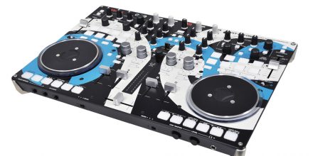 NAMM 2014: Vestax VCI-400 One - Neue Software The One an Board