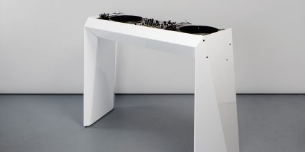Metrofarm DJ-Desk - Design DJ-Tisch aus Metall