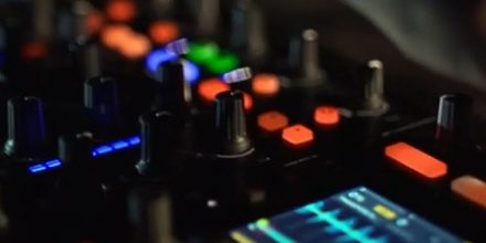 TRAKTOR KONTROL S8 - &quot;Is Shaping Our Future&quot;