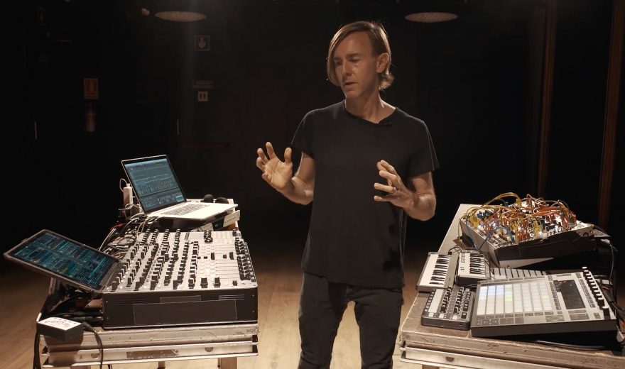 Richie Hawtin erklärt das Setup zu seiner neuen Show