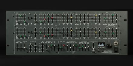 Efdemin verkauft seinen Deckard’s Dream Synthesizer auf eBay Kleinanzeigen