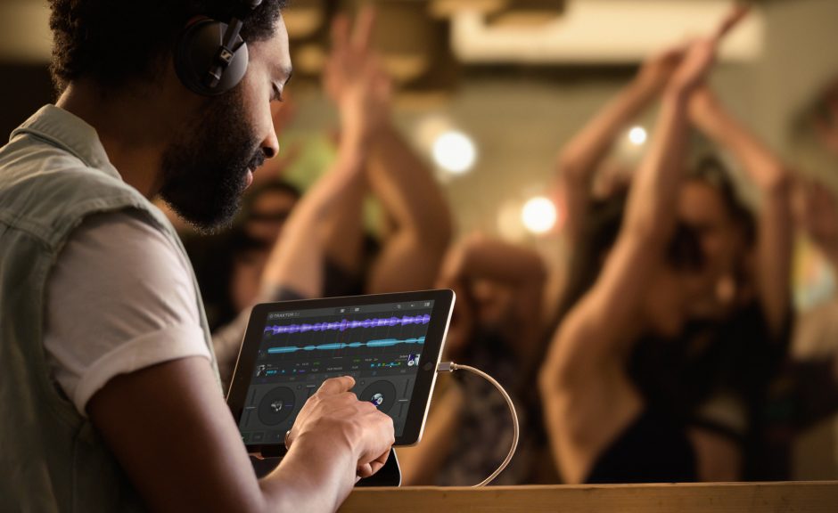 Traktor DJ 2 – neue DJ-App mit SoundCloud-Integration für Mac, PC und iPad