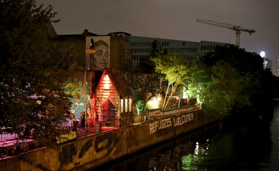 Suchergebnisse für: "Corona"