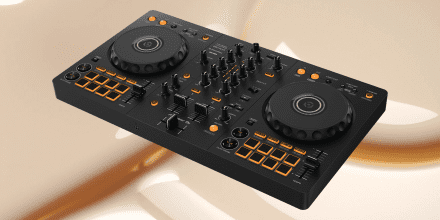Test: Pioneer DJ – DDJ-FLX4 / Zweikanal-Controller