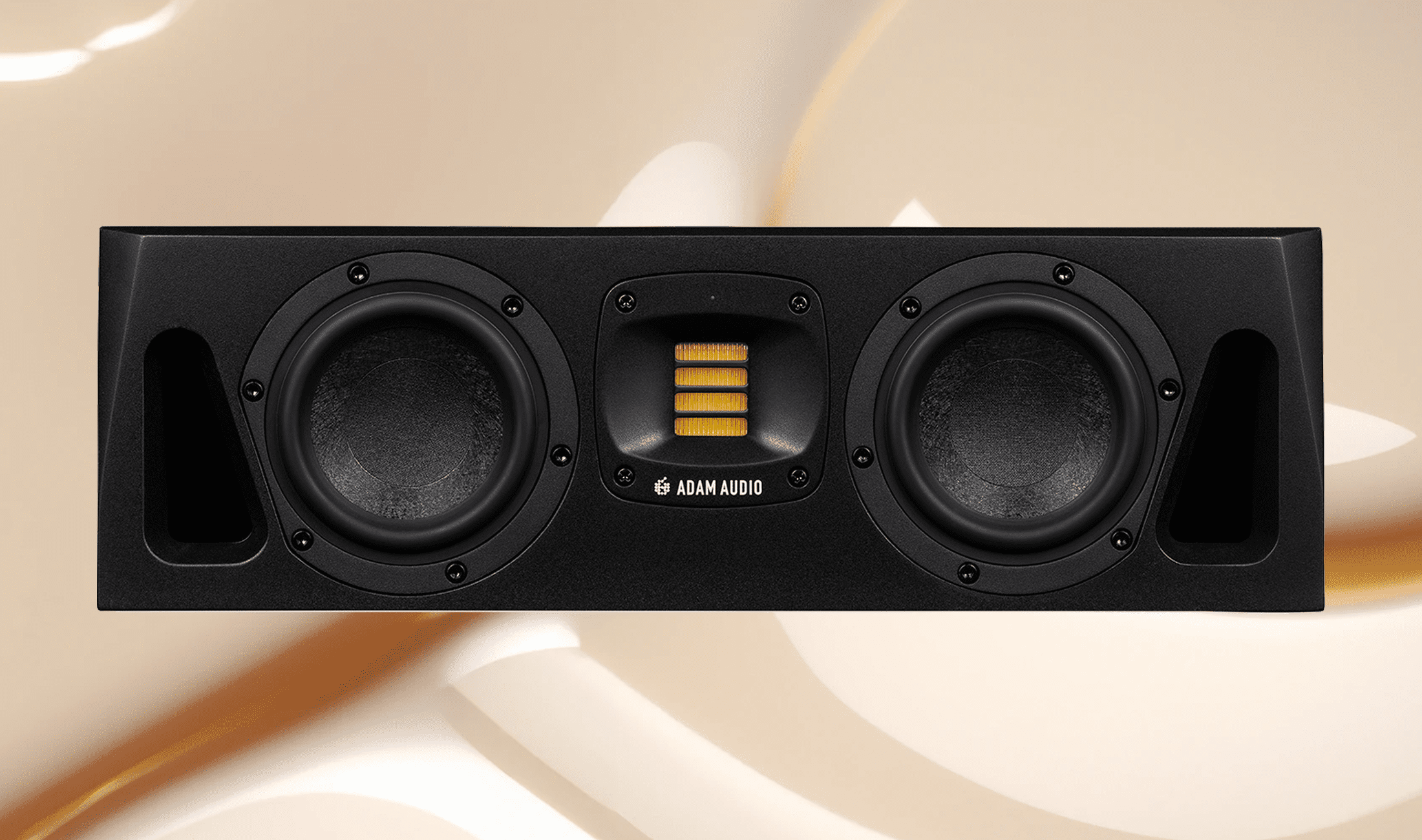 Adam Audio A44H im Test.