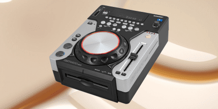 Test: Omnitronic XMT-1400 MK2 / DJ-Mediaplayer