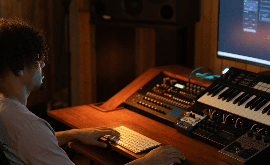 Waves Online Mastering: Neues Mastering-Tool baut auf künstliche Intelligenz