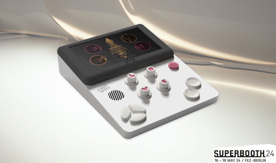 Superbooth 24: First LOVE FM – FM Synthese im Game Boy Design