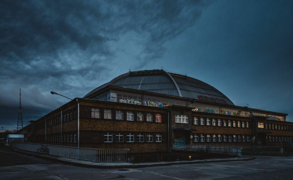 Leipzig: Kunstaktion zum Clubsterben im Stadtpark