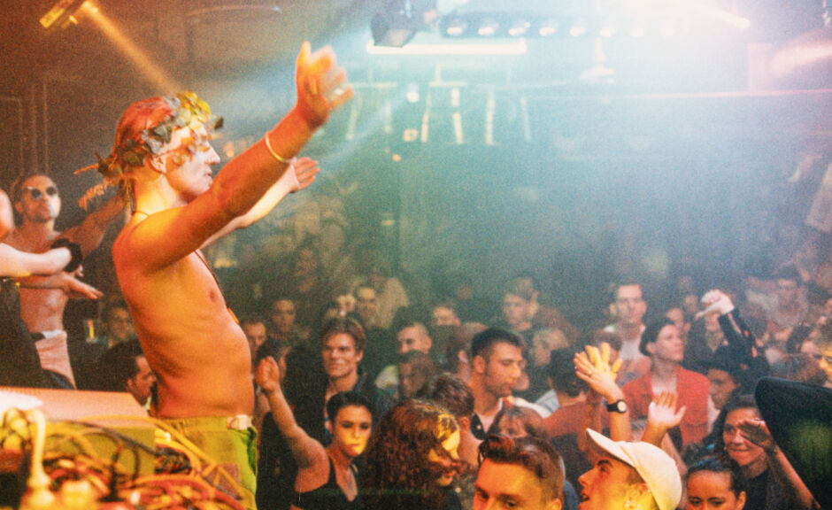 Sven Väth: Retrospektive Compilation mit Remixen von Speedy J, Roman Flügel, uvm. angekündigt.