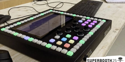 Superbooth 25: Beatboxer.berlin Mosaik – Live Performance Groovebox