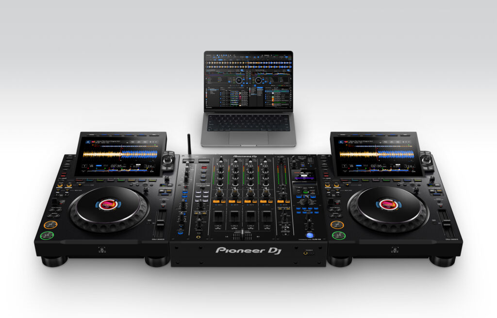 Der CDJ-3000X ist als Controller für Rekordbox nutzbar.