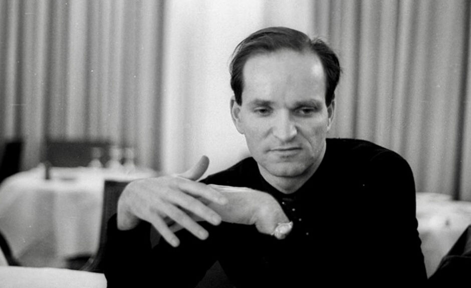 "We are the Robots" - Florian Schneiders Vocoder und Synthesizer werden versteigert