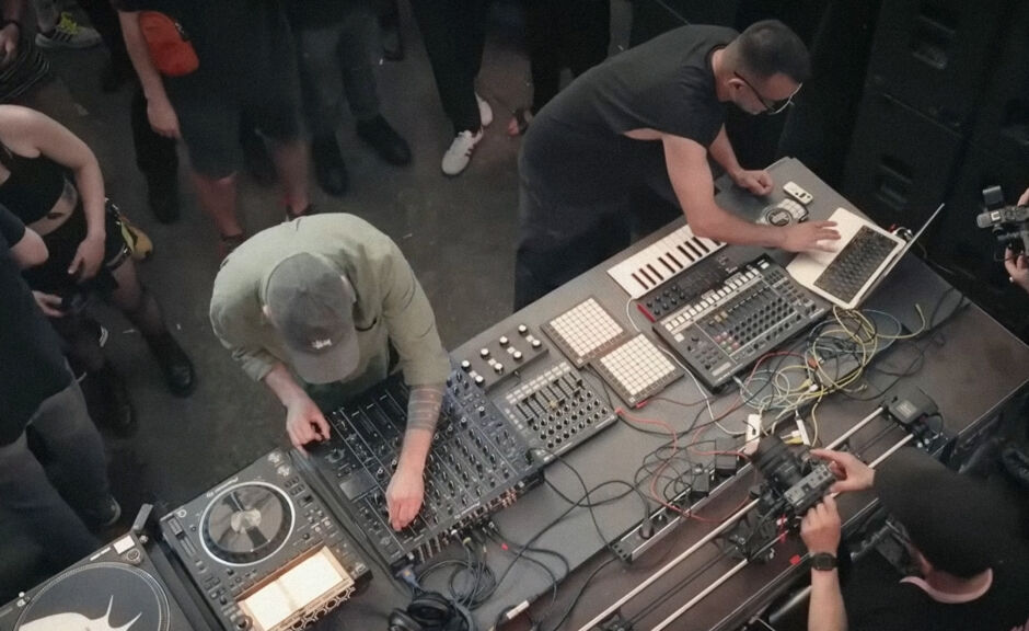 Mit welchem Gear spielen Kink &amp; Raredub ihr Live-Set?