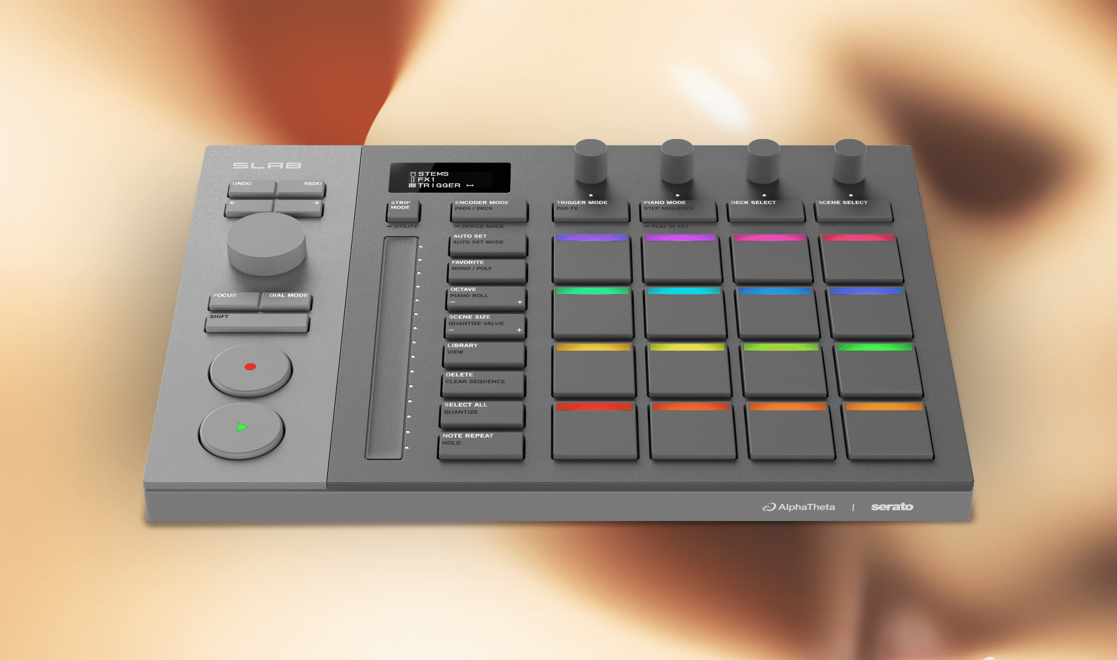 AlphaTheta SLAB Review - Was kann der erste Controller für Serato Studio?