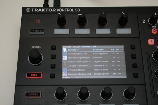Traktor Kontrol S8 - Songlibrary